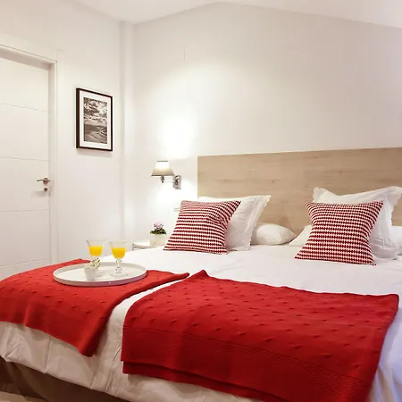 Feelathome Madrid Suites Apartments-3